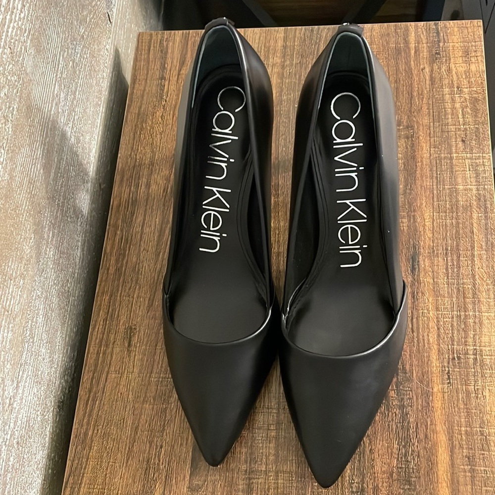 Calvin Klein pumps